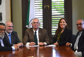 The agricultural biotechnology industry and the Mayagüez Campus of the University of Puerto Rico, together to strengthen academic curriculum and further the development of new technologies